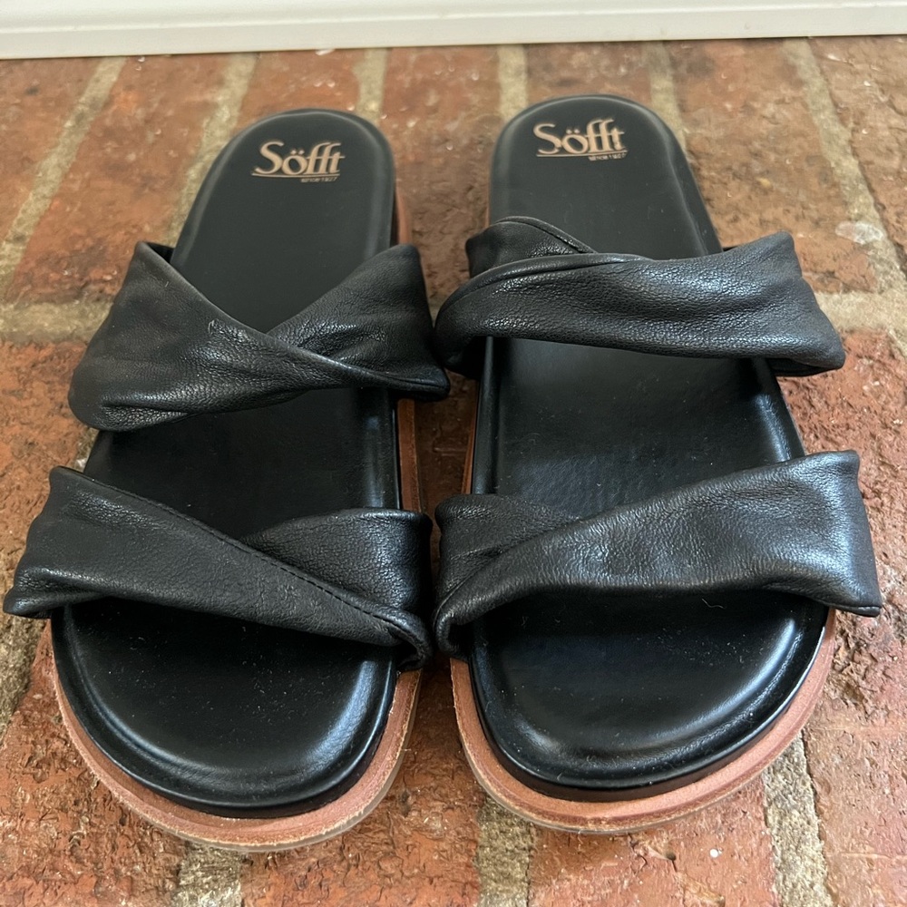 Sofft Ainsworth Black Leather Slide Sandals, Size 8m